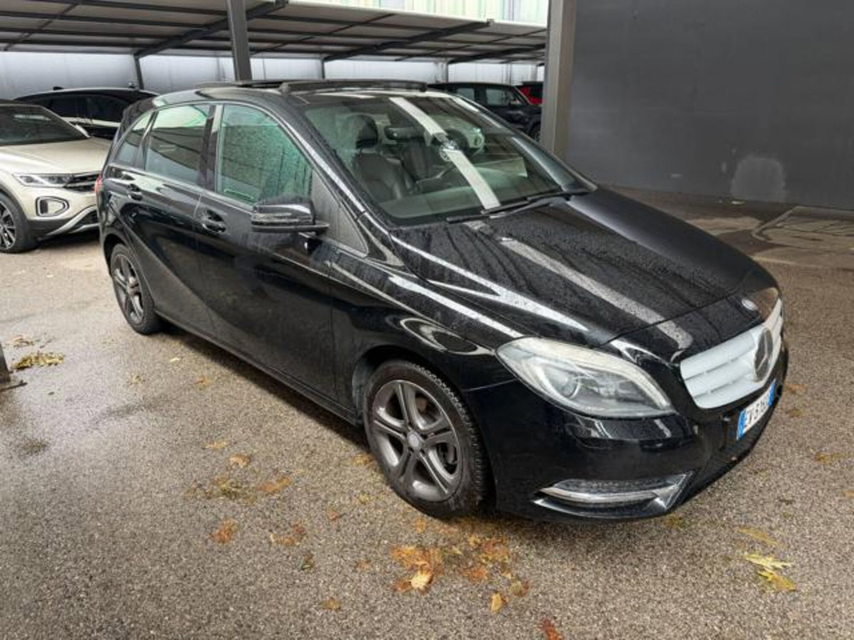 Mercedes-Benz Classe B 180 CDI Executive (2)