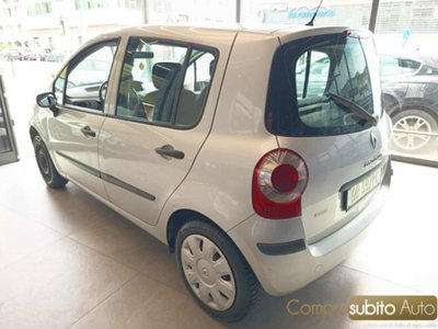 Renault Modus 1.2 16V Confort Dynamique (4)