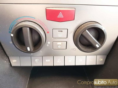 Lancia Ypsilon 1.2 Platino (18)