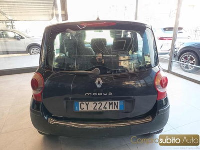 Renault Modus 1.2 16V Luxe Dynamique (10)
