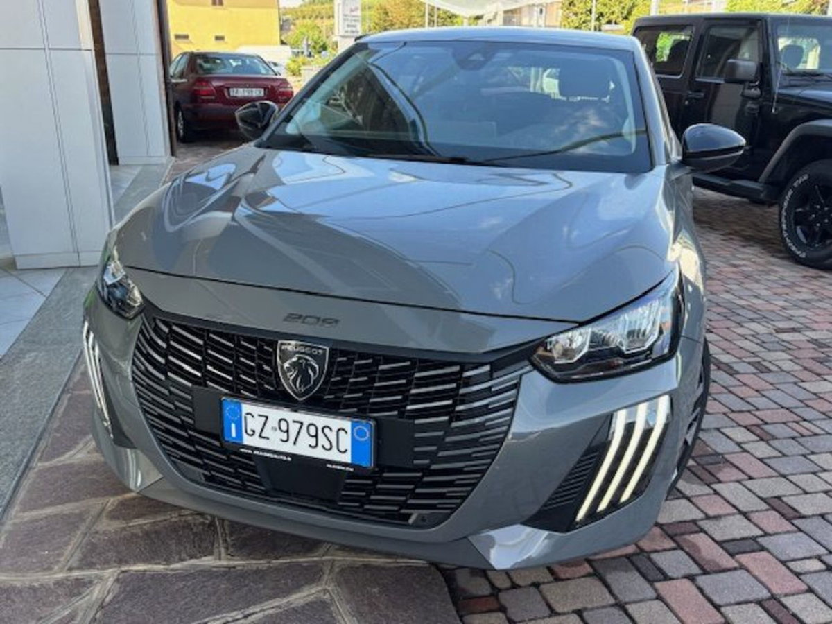 Peugeot 208 PureTech 100 Stop&Start 5 porte Allure (2)
