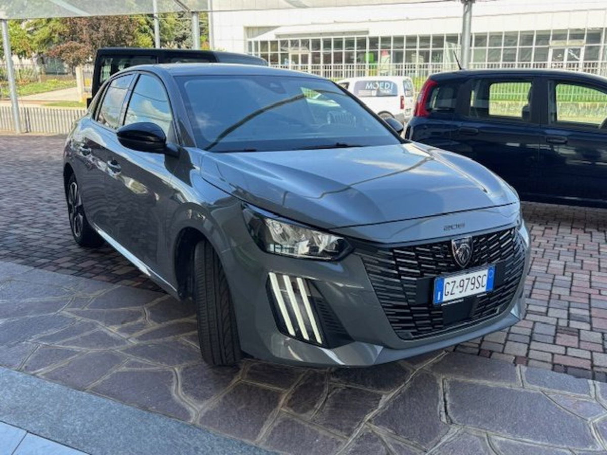 Peugeot 208 PureTech 100 Stop&Start 5 porte Allure (3)