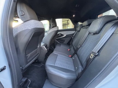 Peugeot 3008 1.2 hybrid GT Exclusive 145cv e-dcs6 (11)