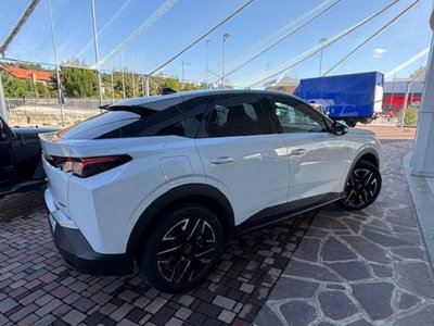 Peugeot 3008 1.2 hybrid GT Exclusive 145cv e-dcs6 (4)