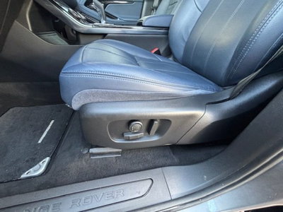 Land Rover Range Rover Evoque 2.0D I4-L.Flw 150 CV AWD Auto SE (11)
