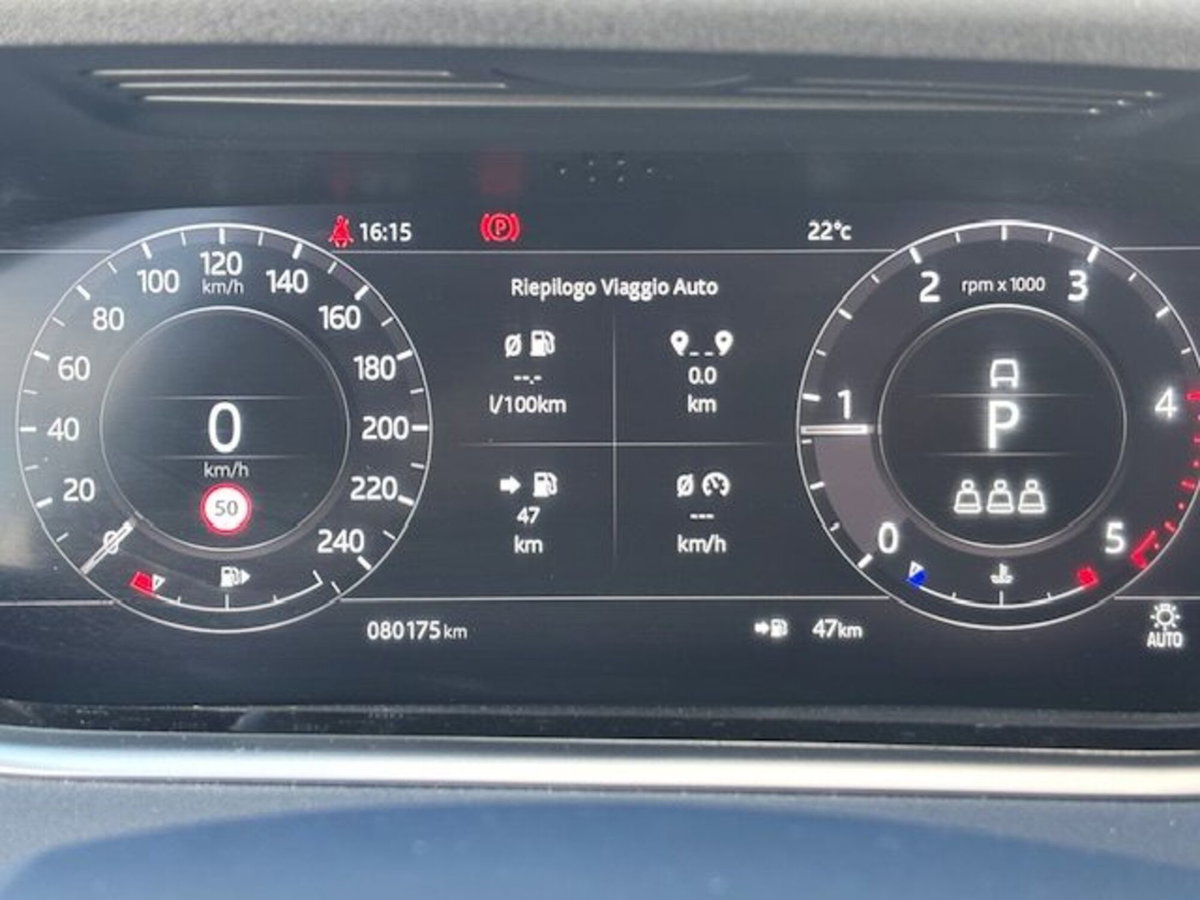 Land Rover Range Rover Evoque 2.0D I4-L.Flw 150 CV AWD Auto SE (13)