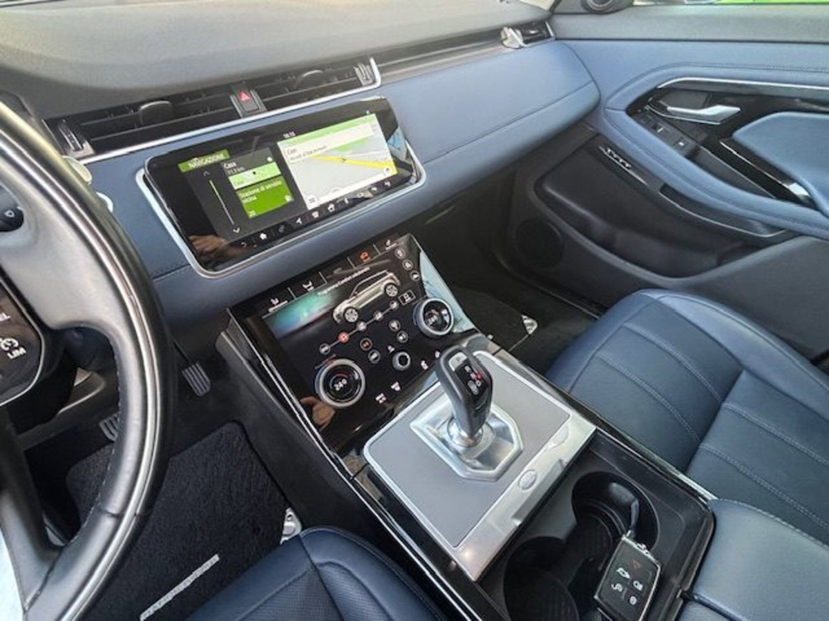 Land Rover Range Rover Evoque 2.0D I4-L.Flw 150 CV AWD Auto SE (15)