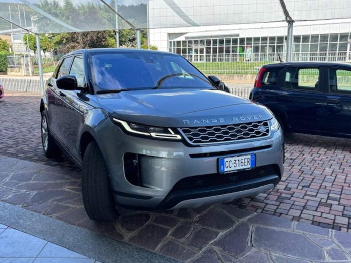Land Rover Range Rover Evoque 2.0D I4-L.Flw 150 CV AWD Auto SE (2)