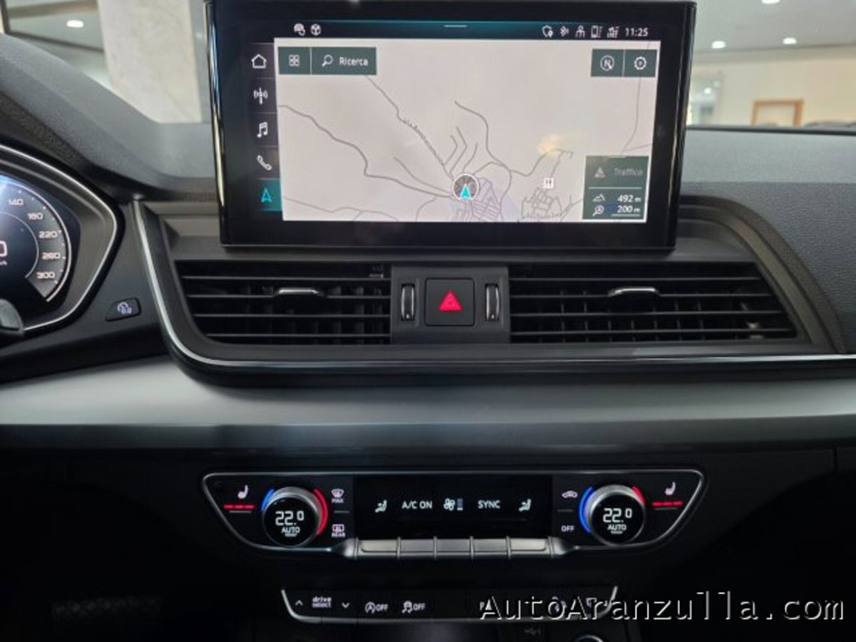 Audi Q5 Sportback 2.0 tdi mhev+ S line quattro 204cv s-tronic (16)