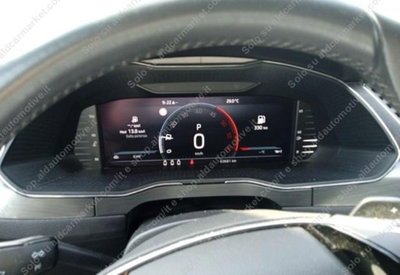 Skoda Superb Station Wagon 2.0 TDI EVO 150 CV SCR DSG Wagon Style (9)