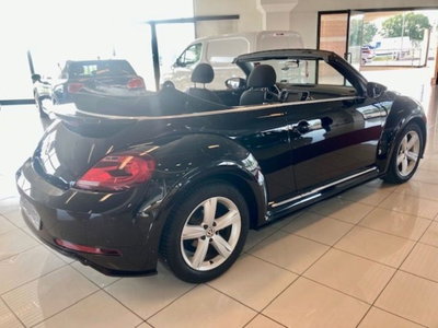 Volkswagen Maggiolino Cabrio 1.4 TSI DSG Sport BlueMotion Technology (4)