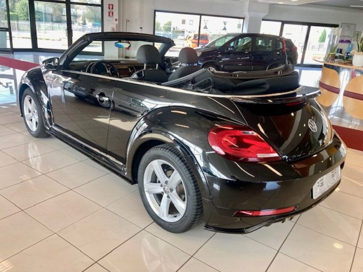 Volkswagen Maggiolino Cabrio 1.4 TSI DSG Sport BlueMotion Technology (5)