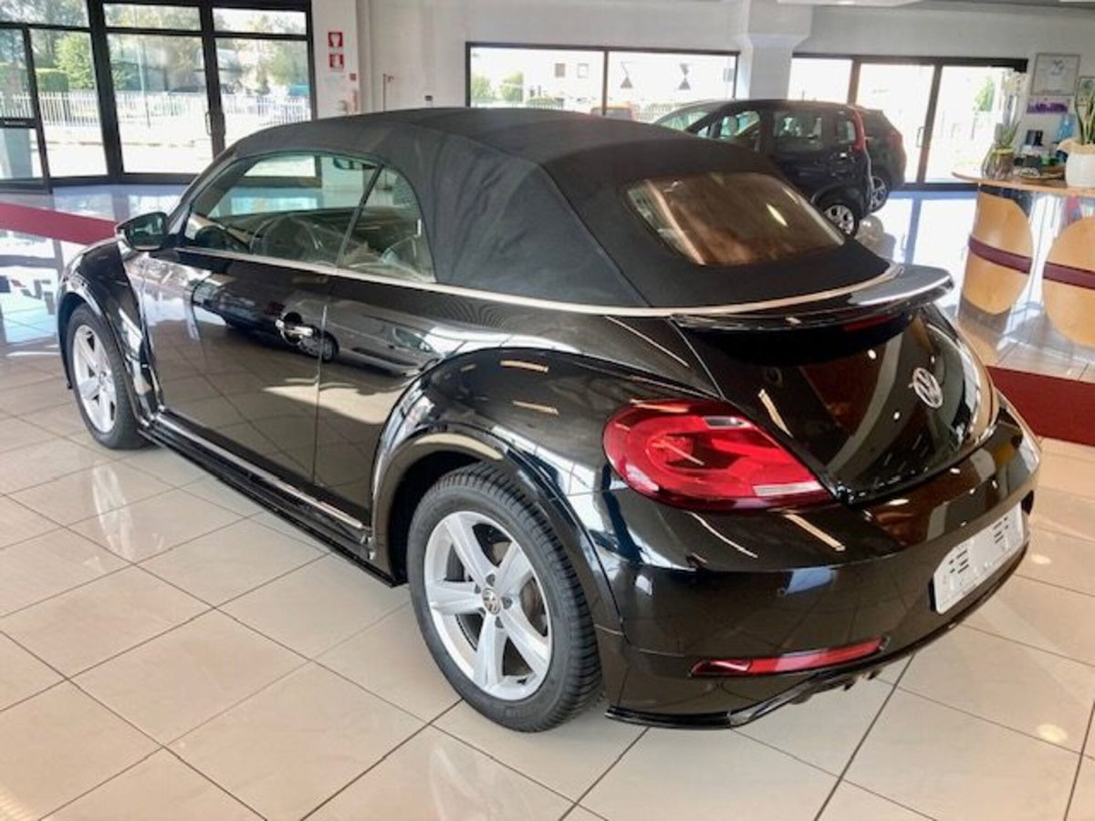 Volkswagen Maggiolino Cabrio 1.4 TSI DSG Sport BlueMotion Technology (7)