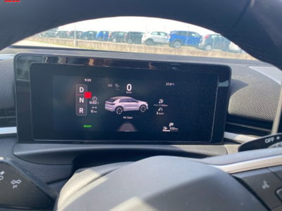 Volkswagen T-Roc 1.5 etsi Life 115cv dsg (10)