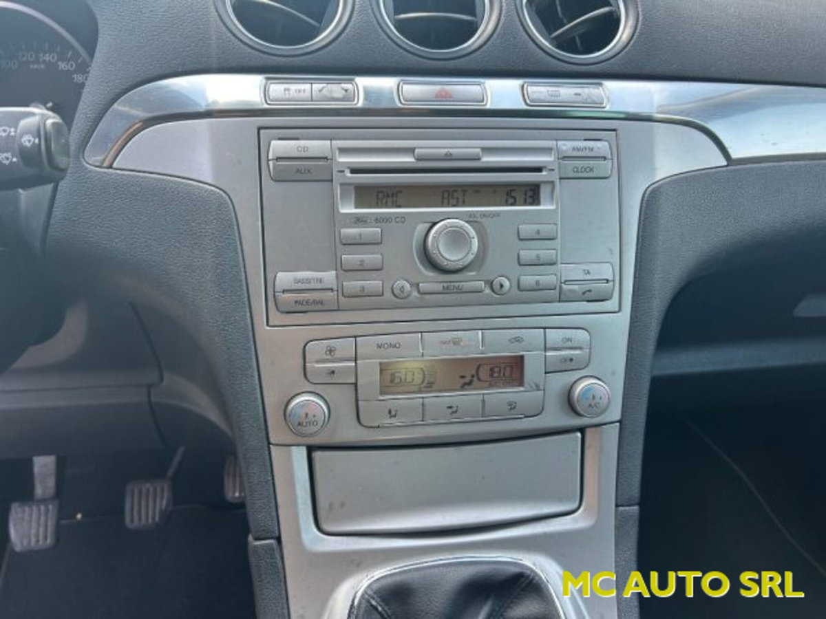 Ford S-Max 2.0 TDCi 140CV (11)