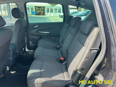 Ford S-Max 2.0 TDCi 140CV (8)