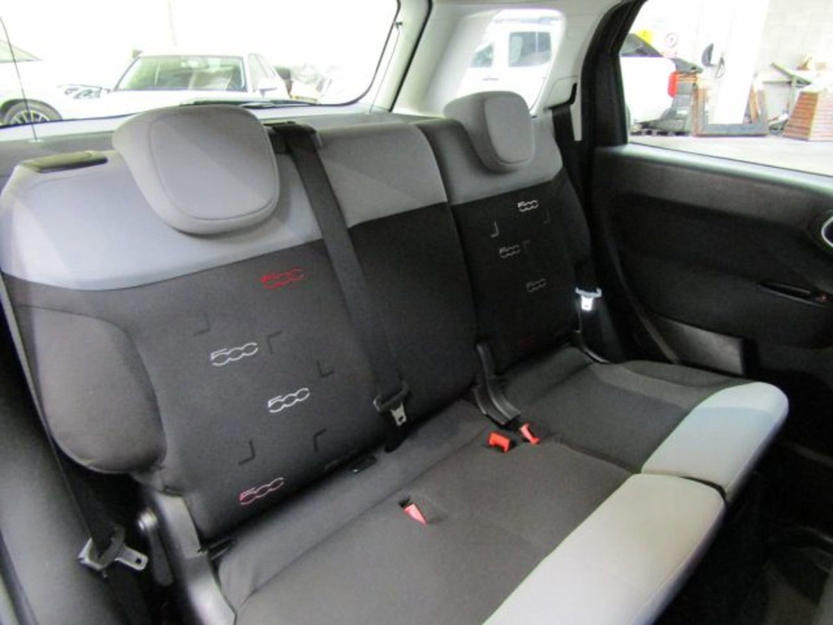 Fiat 500L 1.4 95 CV Lounge (14)