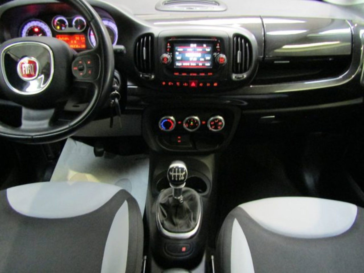 Fiat 500L 1.4 95 CV Lounge (19)