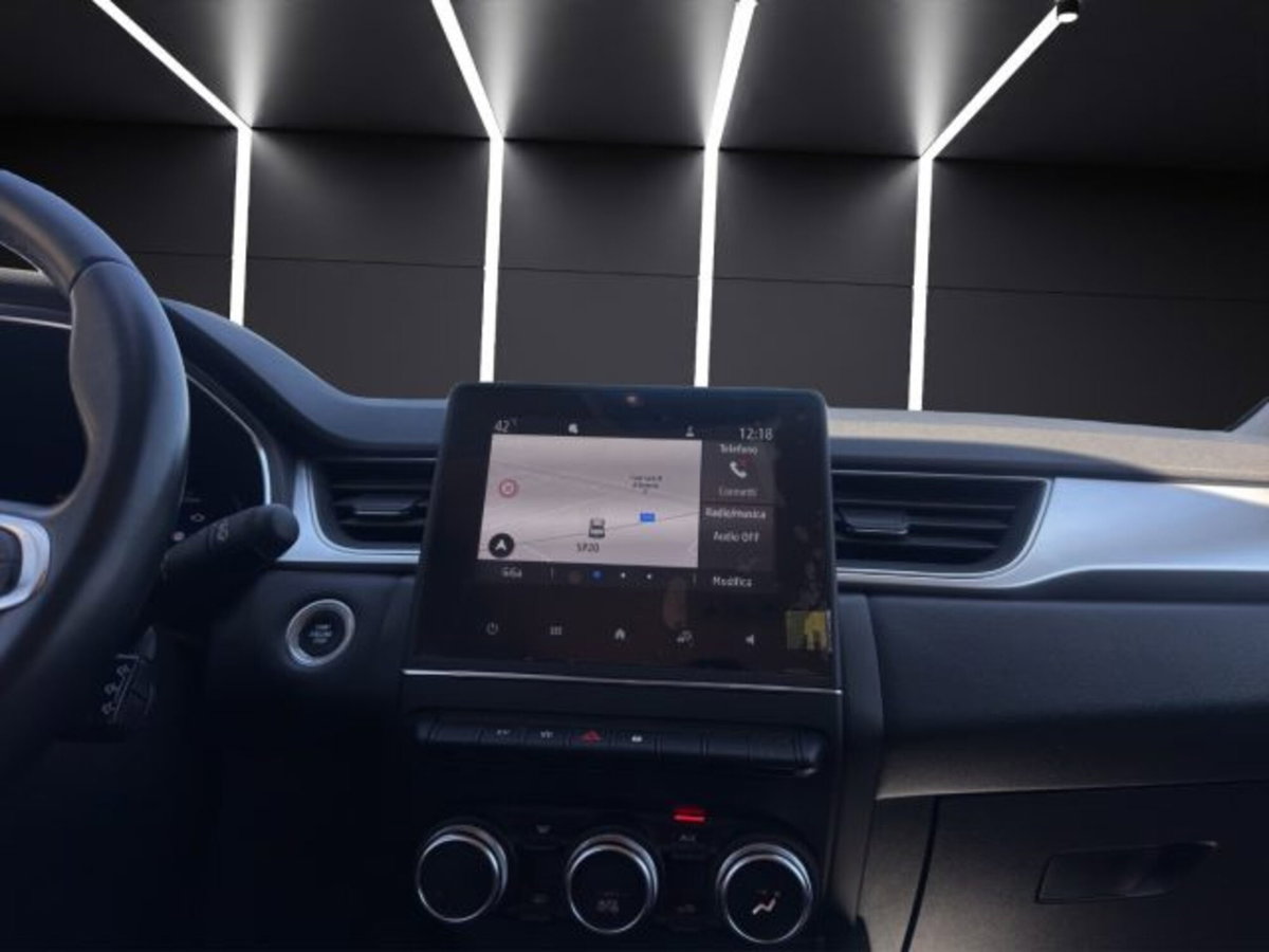 Renault Captur Plug-in Hybrid E-Tech 160 CV Intens (14)