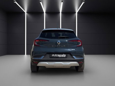 Renault Captur Plug-in Hybrid E-Tech 160 CV Intens (4)