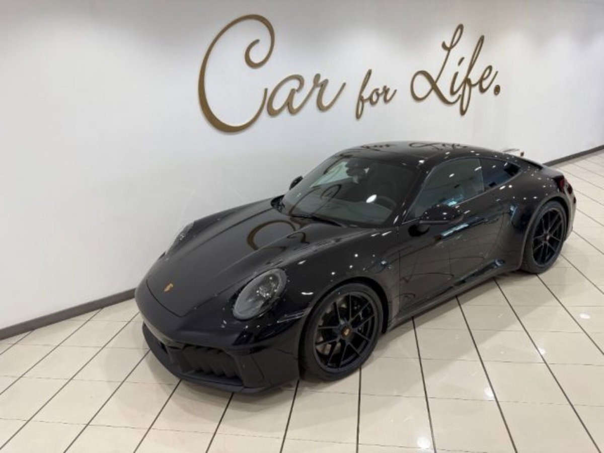 Porsche 911 Coupé 3.6 Carrera 4 GTS auto (3)