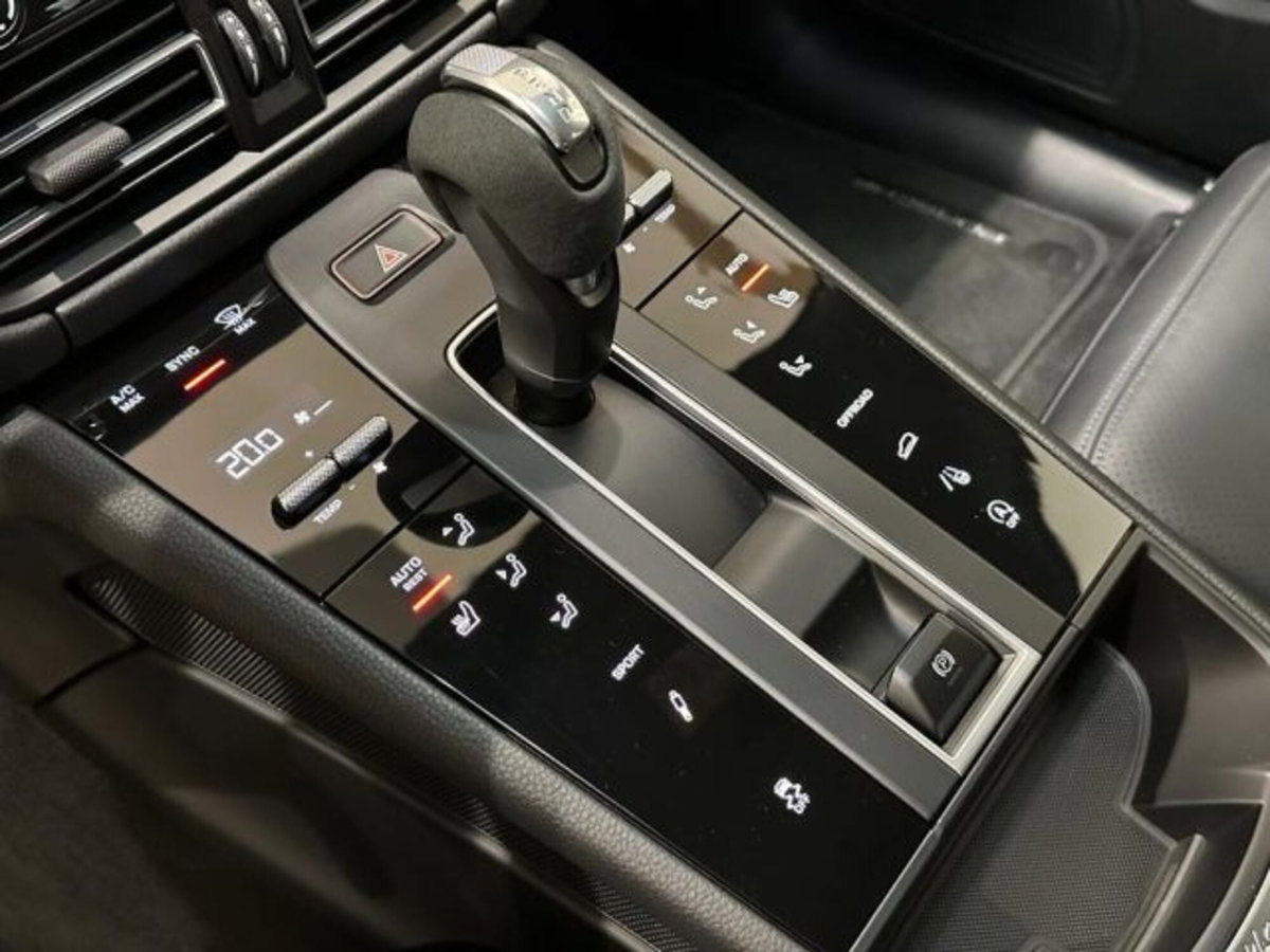 Porsche Macan 2.0 265cv pdk (19)
