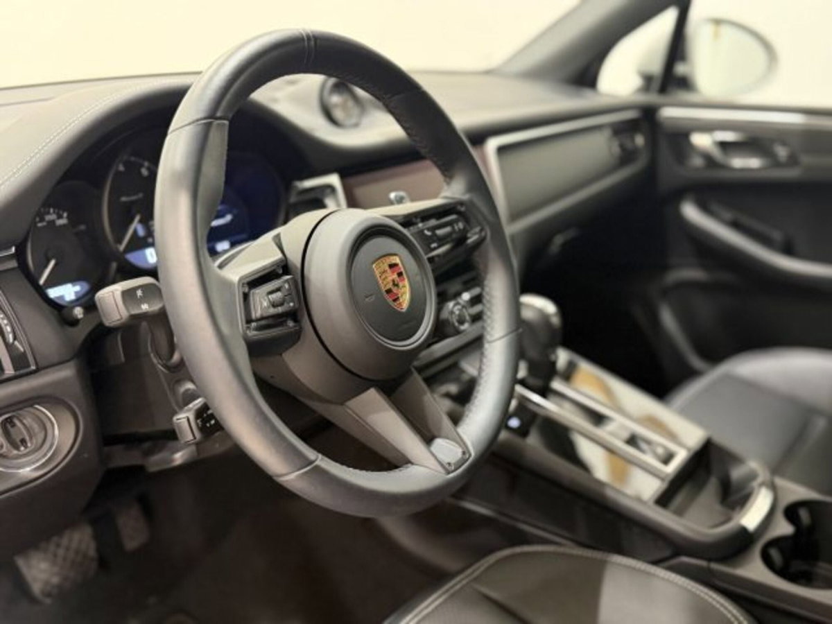 Porsche Macan 2.0 T 265cv pdk (14)