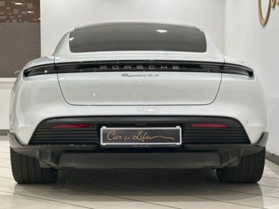 Porsche Taycan 4S Performance (11)