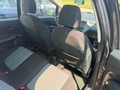 Fiat Grande Punto 1.2 5 porte Actual (8)
