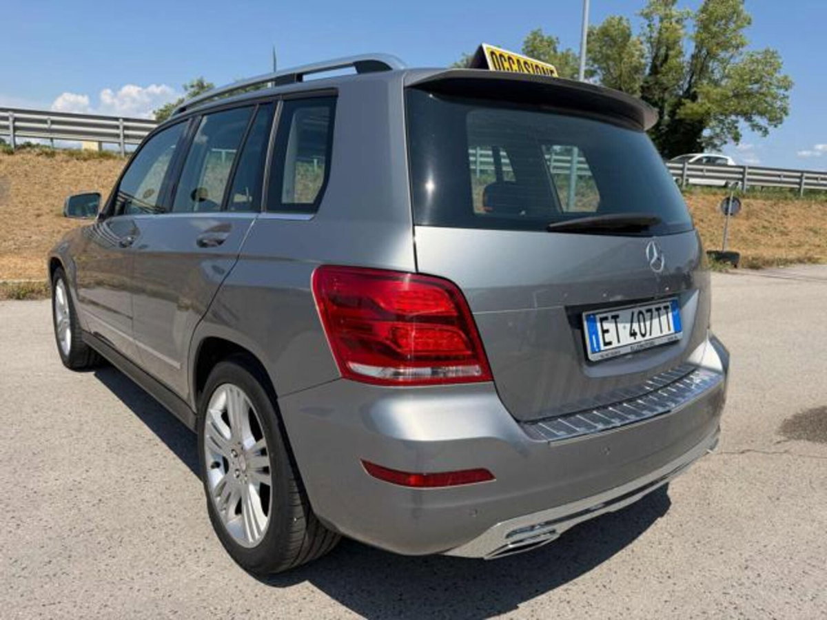 Mercedes-Benz GLK 200 CDI Sport Automatic (3)