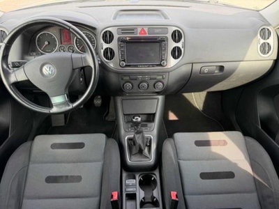 Volkswagen Tiguan 2.0 16V TDI DPF Trend & Fun (18°) (7)