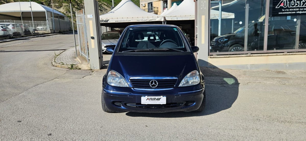 Mercedes-Benz Classe A 170 CDI cat Elegance (2)