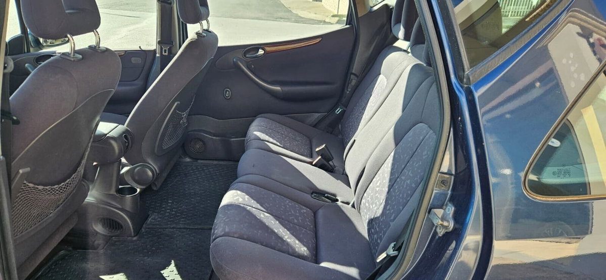 Mercedes-Benz Classe A 170 CDI cat Elegance (6)