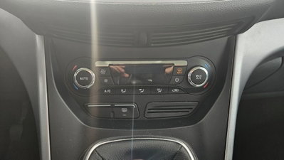 Ford C-Max 1.6 TDCi 115CV Titanium (11)