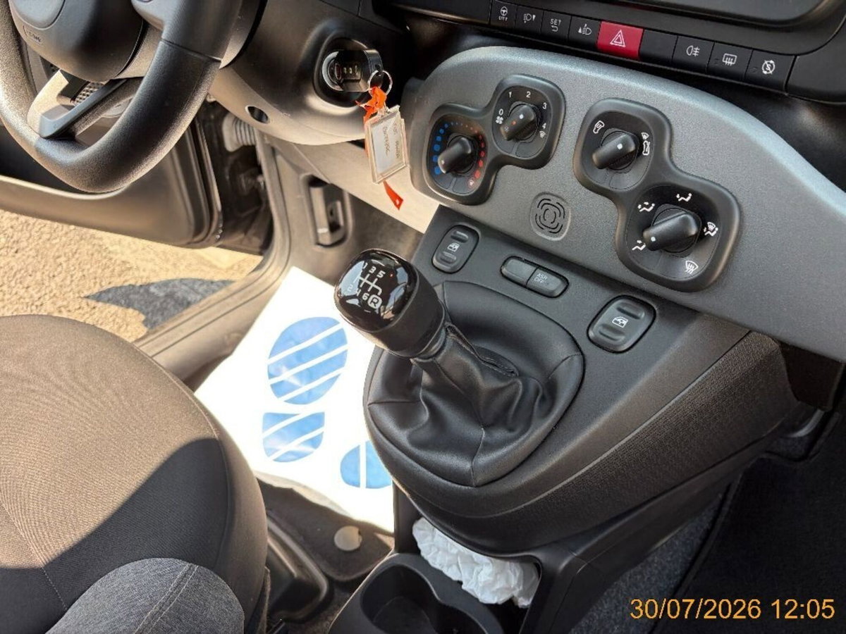 Fiat Panda 1.0 FireFly S&S Hybrid City Life (9)