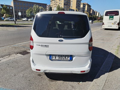 Ford Tourneo Courier 1.5 TDCI 75 CV Sport (3)