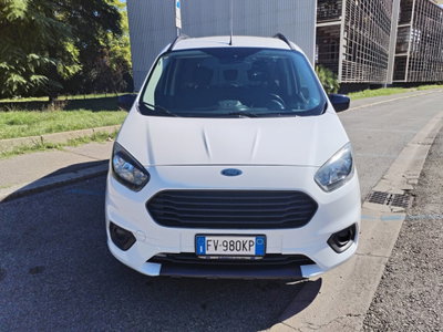 Ford Tourneo Courier 1.5 TDCI 75 CV Sport (5)