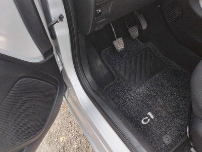 Citroen C1 C1 VTi 68 5 porte Feel (10)