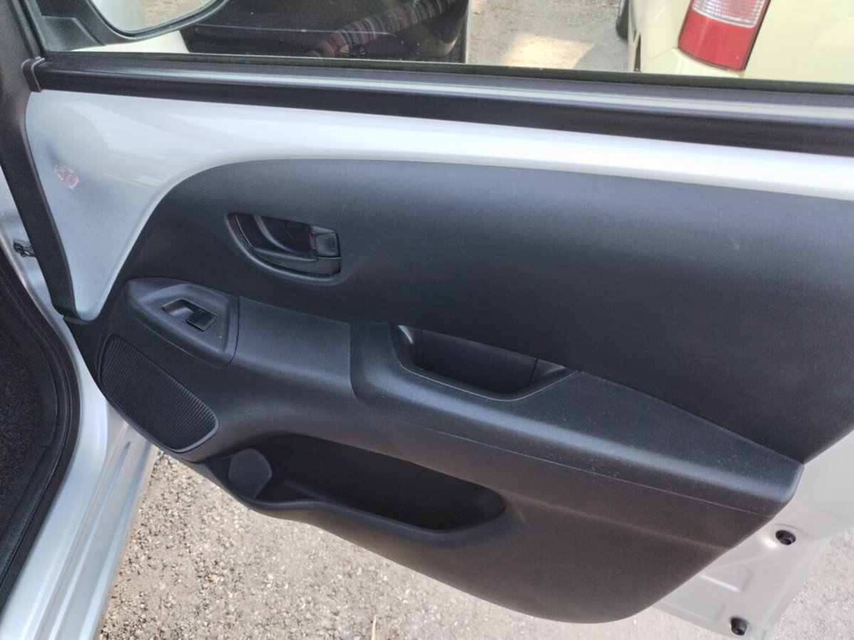 Citroen C1 C1 VTi 68 5 porte Feel (13)