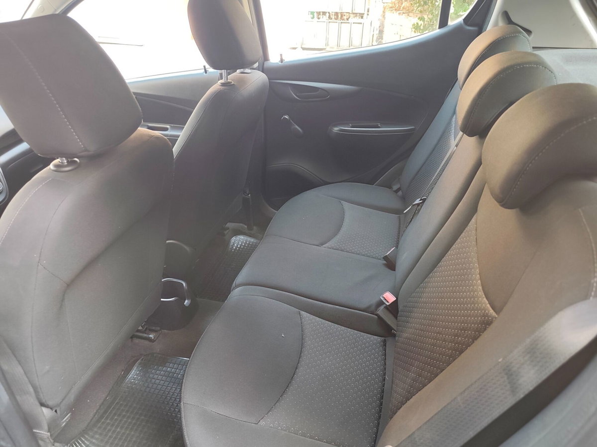 Opel Karl 1.0 73 CV GPL Innovation (7)