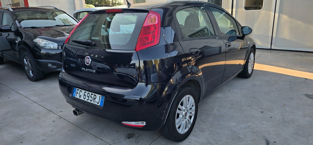 Fiat Punto 1.3 MJT II S&S 95 CV 5 porte Street (7)