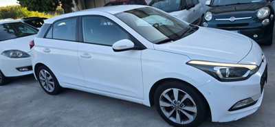 Hyundai i20 1.2 5 porte Classic (2)
