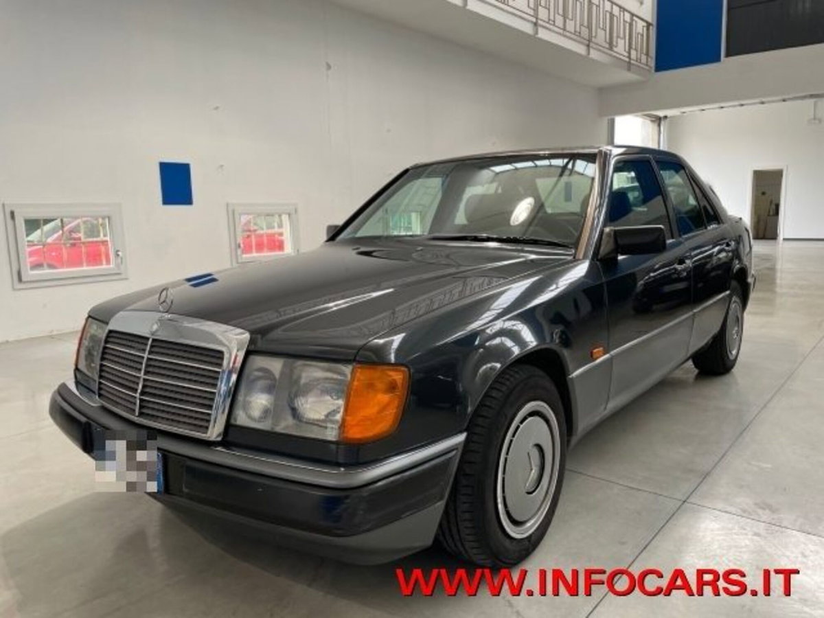 Mercedes-Benz 200 200 E cat (3)