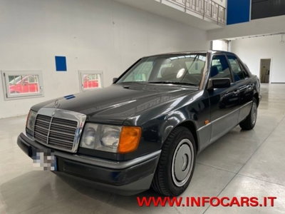 Mercedes-Benz 200 200 E cat (3)