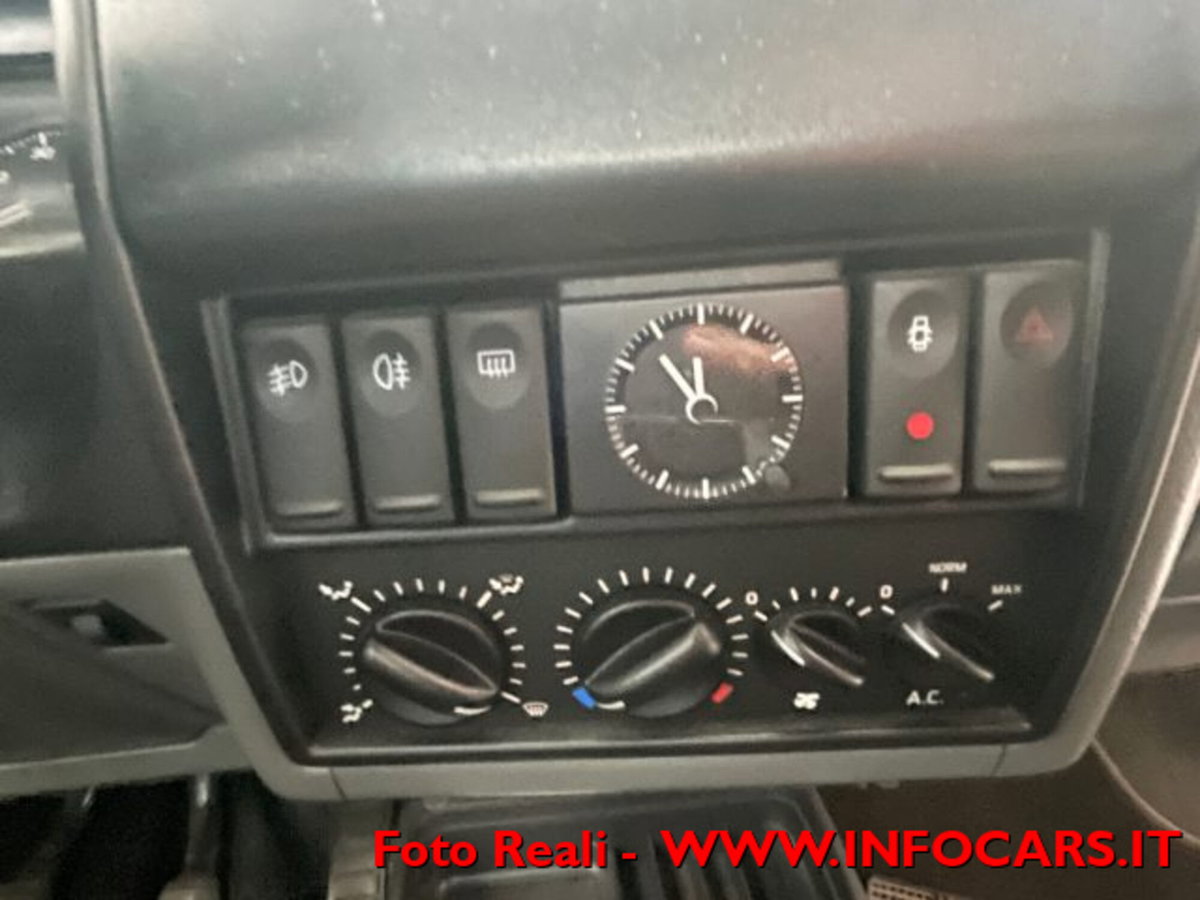 Renault 19 1.4i cat 5 porte RT (17)