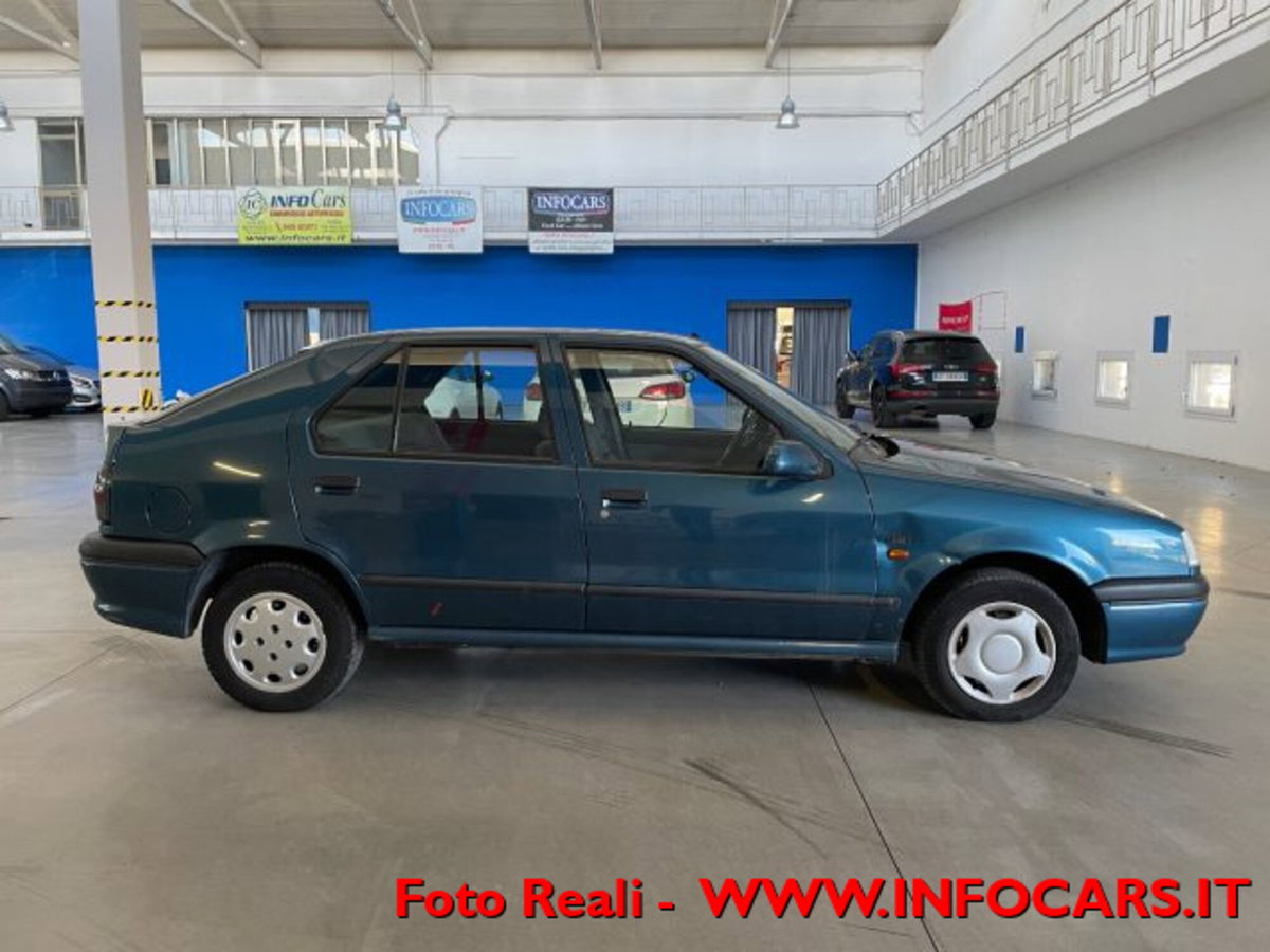 Renault 19 1.4i cat 5 porte RT (6)