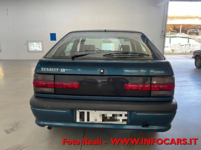 Renault 19 1.4i cat 5 porte RT (7)