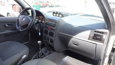 Fiat Strada 1.3 MJT Pick-up Cabina Lunga Adventure (19)