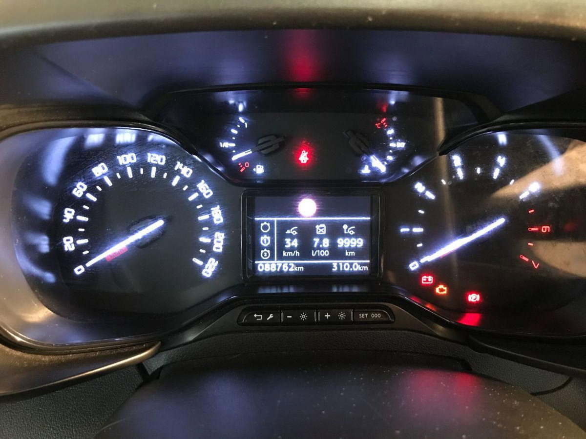Citroen Berlingo Furgone BlueHDi 75 Van M Club (9)