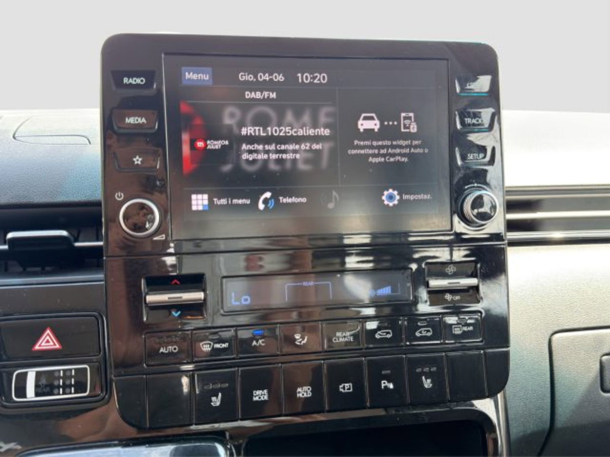 Hyundai Staria 2.2 awd auto (18)